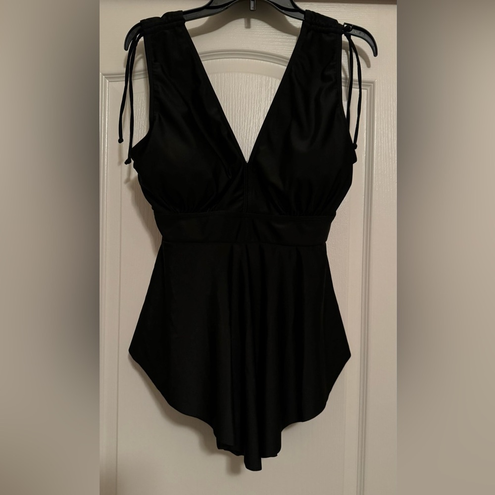 Woman's One Piece Swimsuit size 1XL